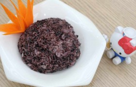 黑米可以蒸米饭吗 这五类人不宜吃黑米