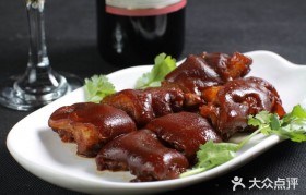 如何卤猪蹄 烤猪蹄怎么做