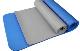 瑜伽垫怎么选 如何挑选瑜伽垫