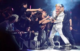 许冠杰地位有多高 许冠杰地位有多高啊