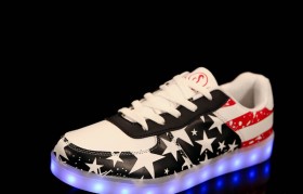 夜光鞋 夜光鞋带可以洗吗