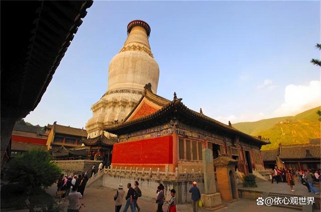 五台山介绍 五台山是哪位菩萨的道场