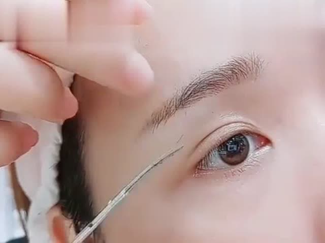 修眉毛的方法及手法 怎样修眉毛好看又自然