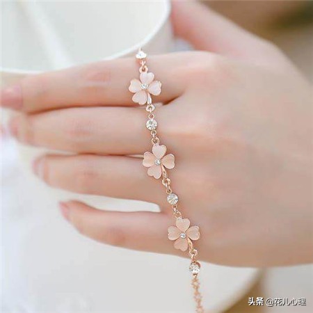 手链图片 手链图片女款
