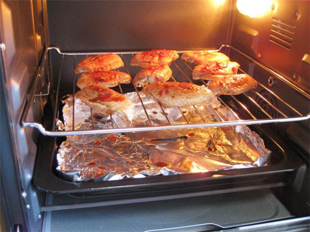 电烤箱烤鸡翅 烤鸡用烤箱怎么烤