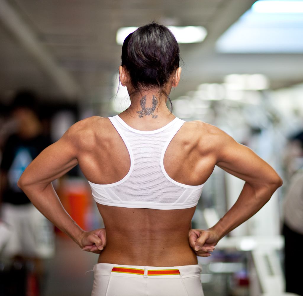 如何练背 如何练背部肌肉 在家