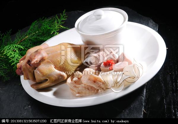 鸽子炖天麻的做法 鸽子炖天麻的做法怎样做