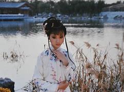林黛玉的外貌 林黛玉的外貌四字成语