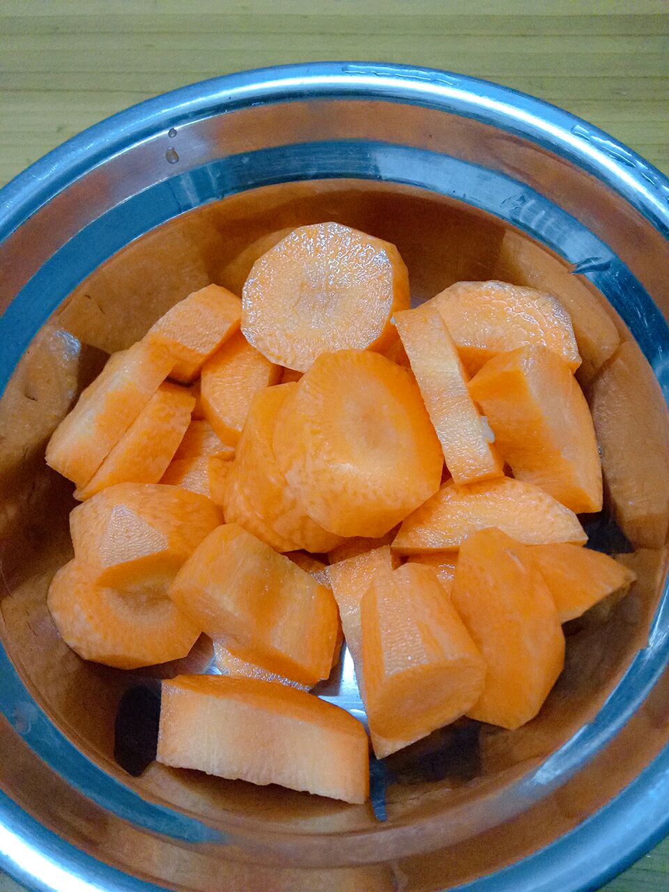 红萝卜的做法 西兰花炒红萝卜的做法
