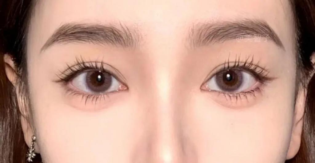 卧蚕是天生的吗 明星的卧蚕是天生的吗